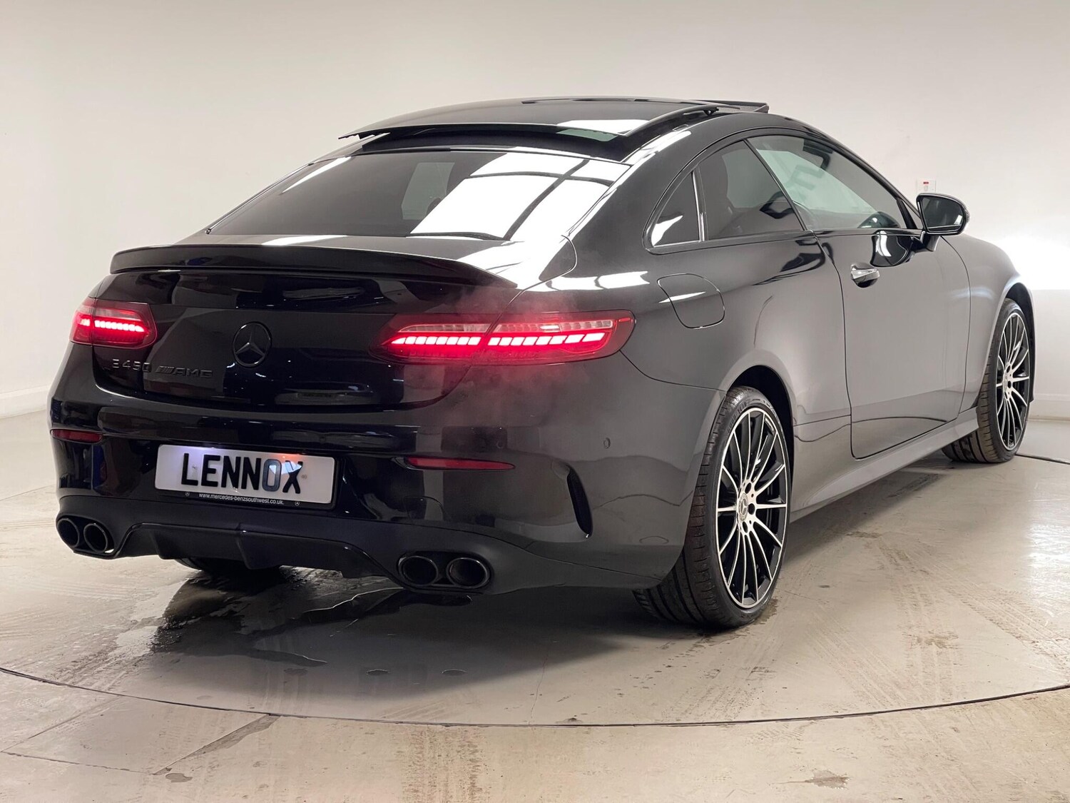 Used Mercedes-Benz E Class for sale - 77978253: Photo 5