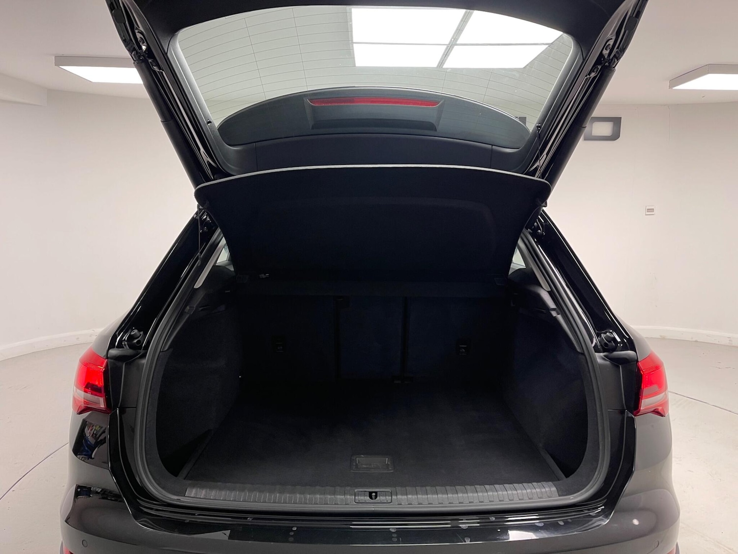 Used Audi Q3 2023 for sale - 76159020: Photo 29
