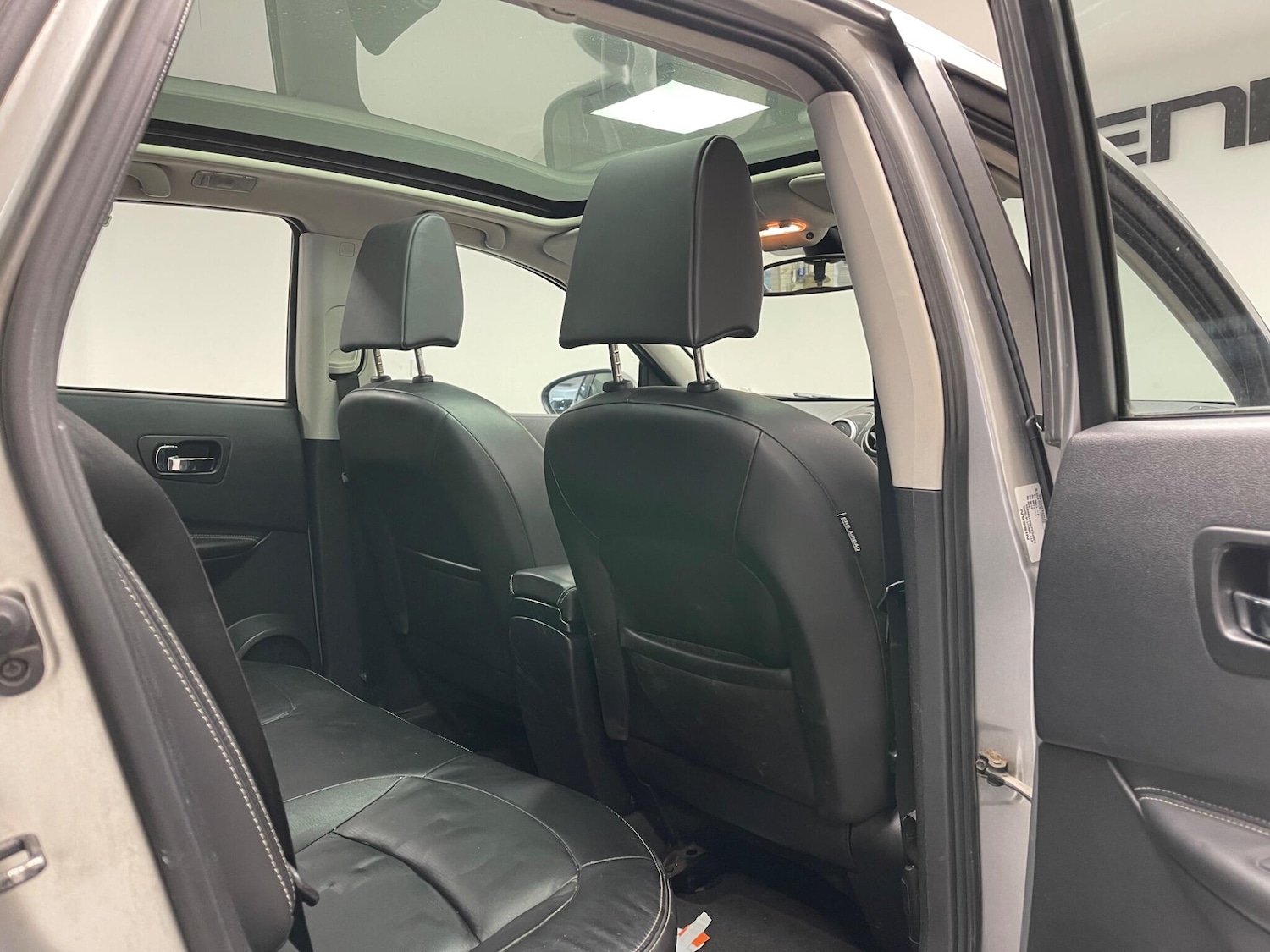 Used Nissan Qashqai for sale - 76996885: Photo 11