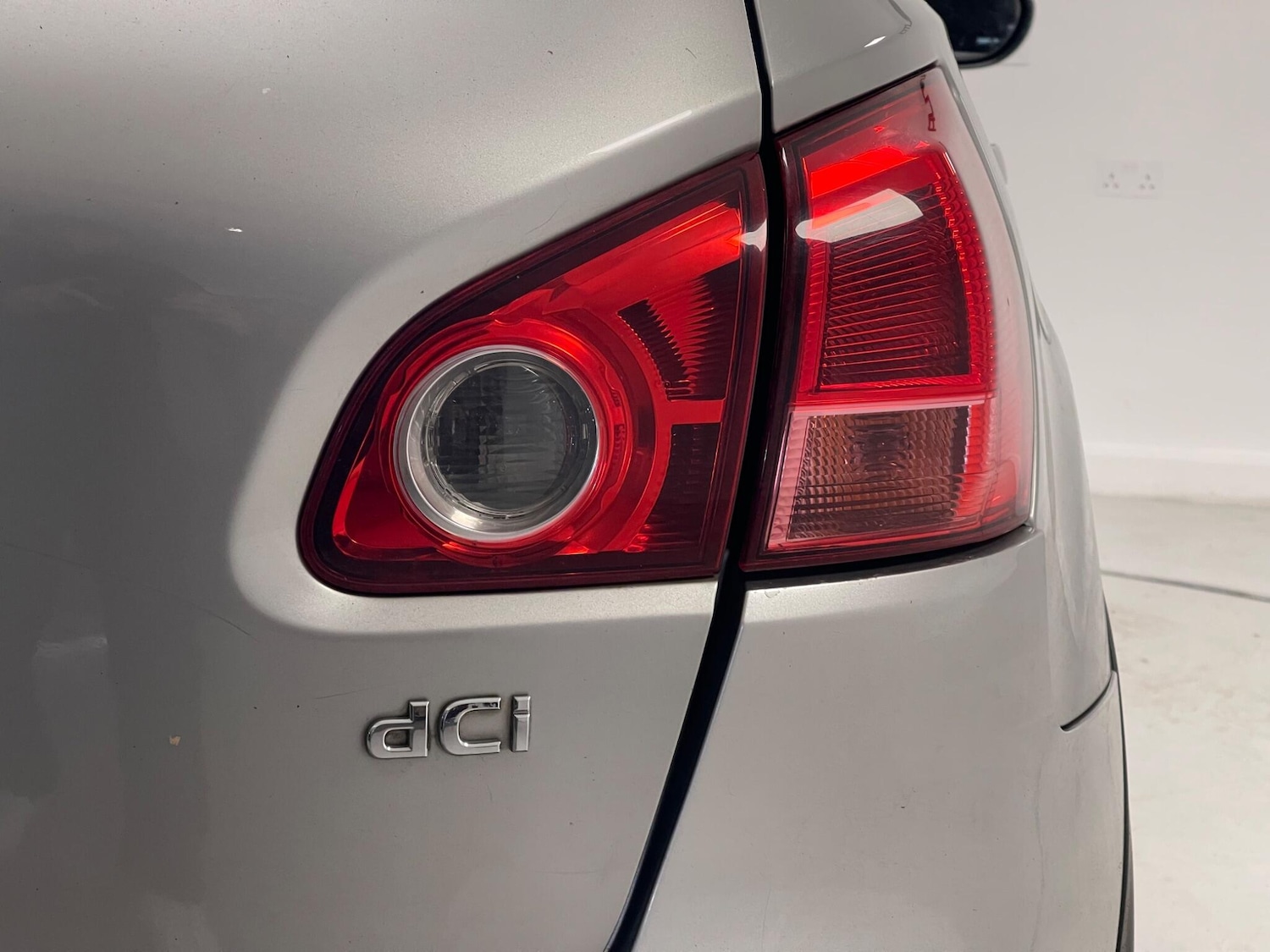 Used Nissan Qashqai for sale - 76996885: Photo 30