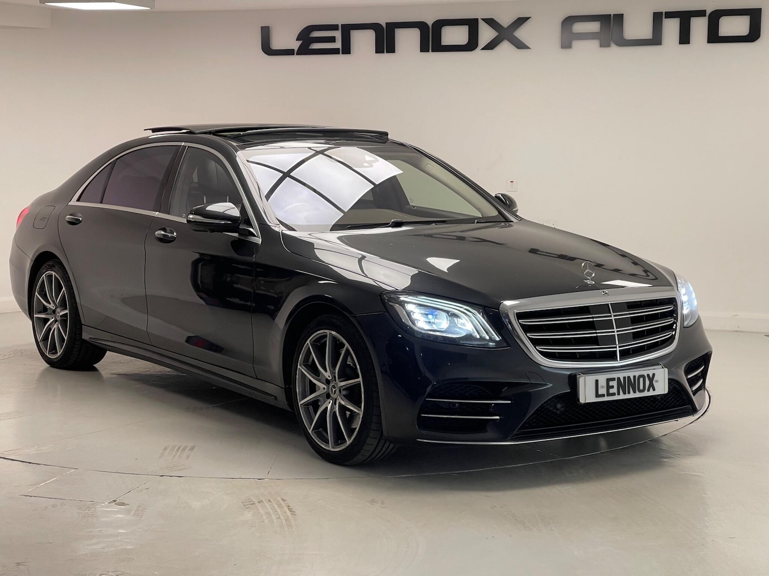 Used Mercedes-Benz S Class 2019 for sale - 77156152: Photo 1