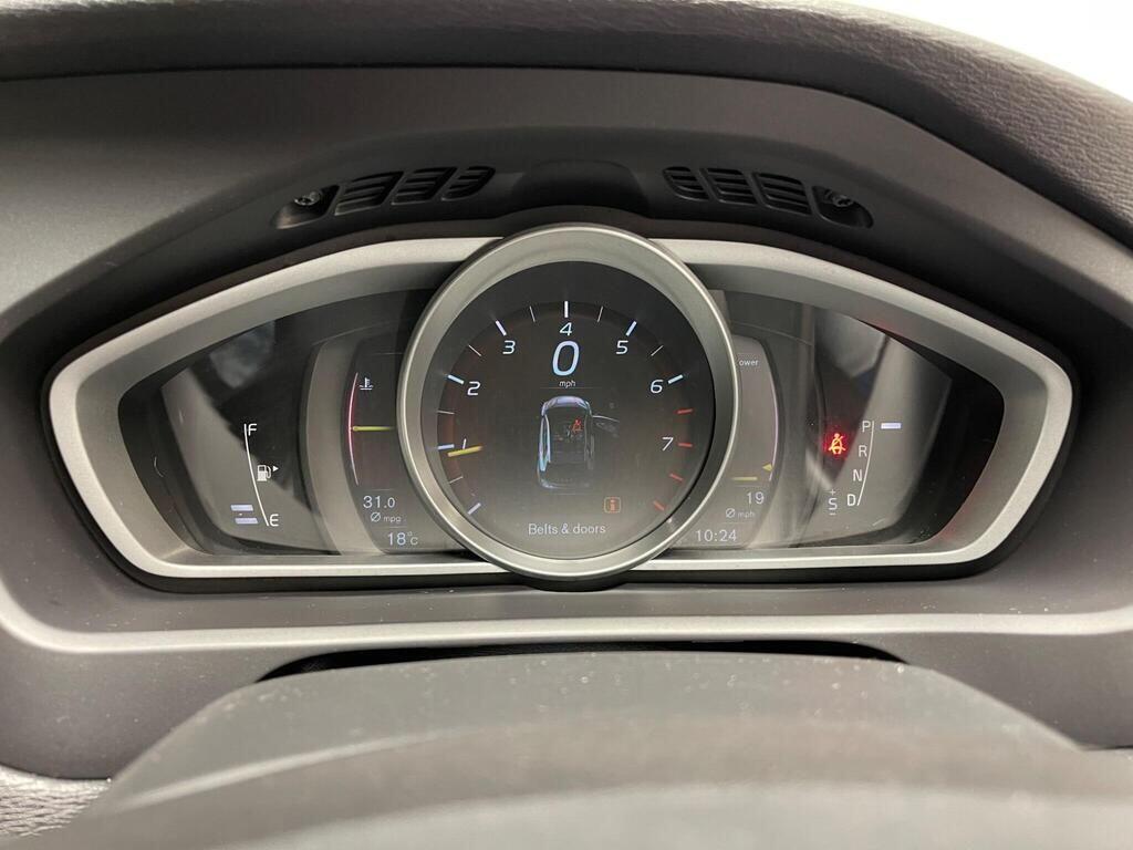 Used Volvo V40 Cross Country 2017 for sale - 76866272: Photo 22