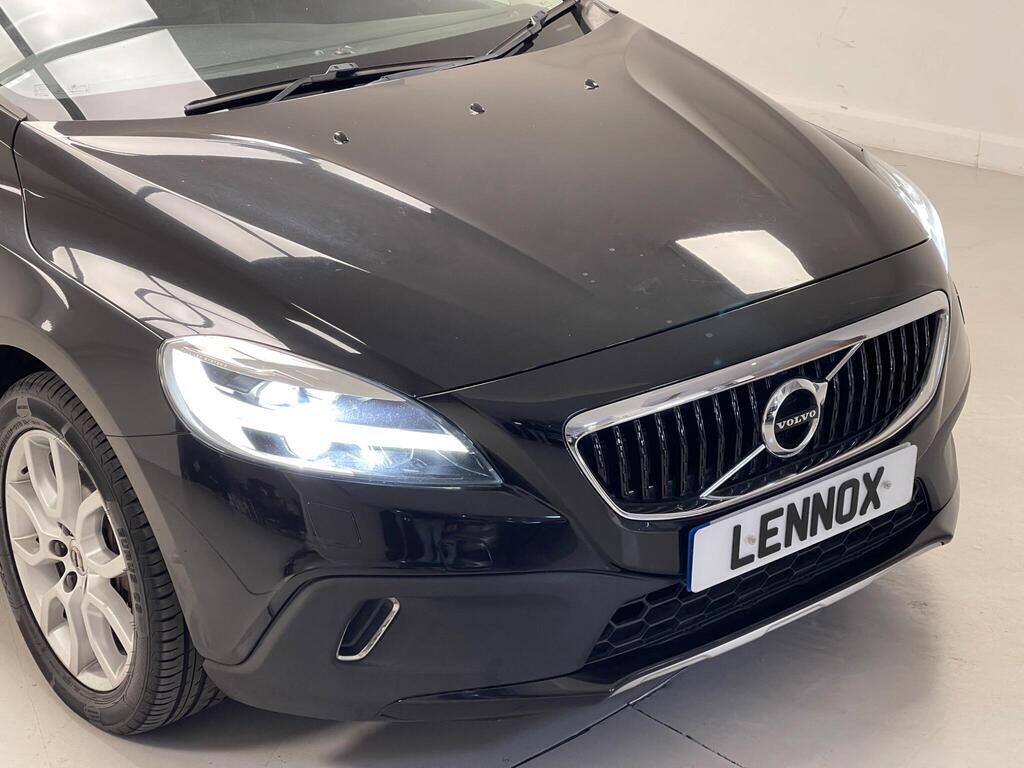 Used Volvo V40 Cross Country 2017 for sale - 76866272: Photo 30