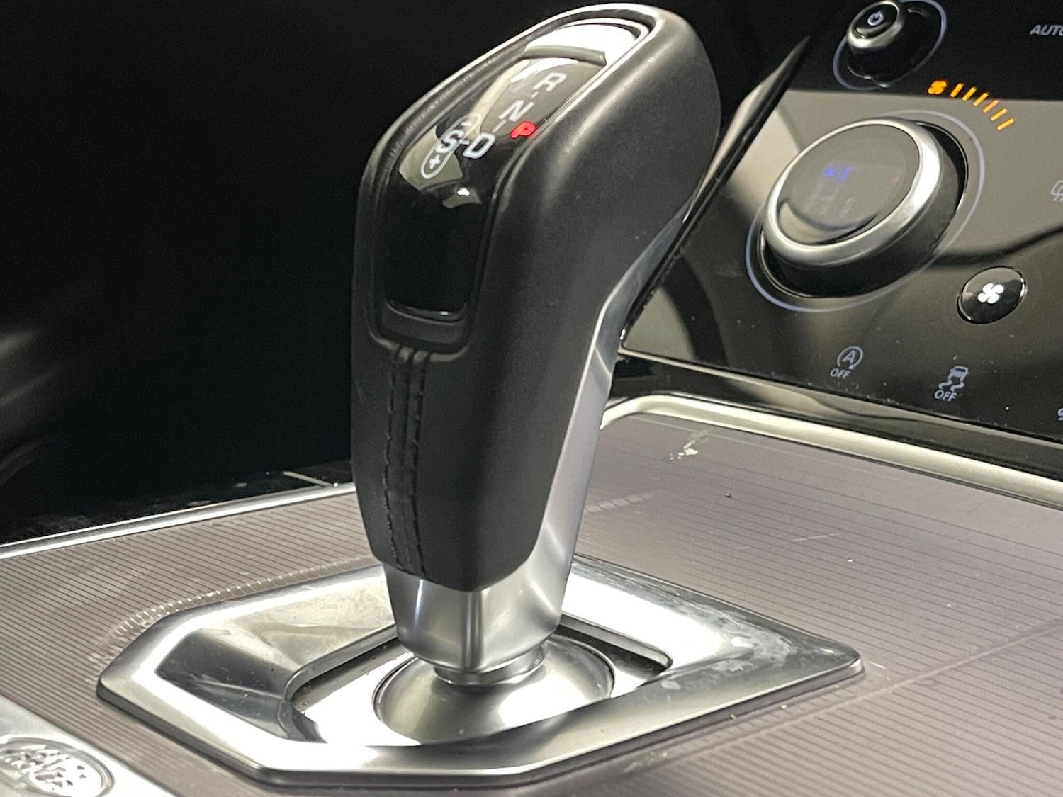 Used Land Rover Range Rover Evoque 2020 for sale - 77131296: Photo 8