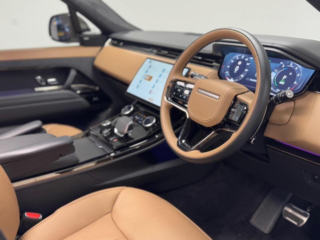 Used Land Rover Range Rover Sport 2024 for sale - 76942561: Photo 11