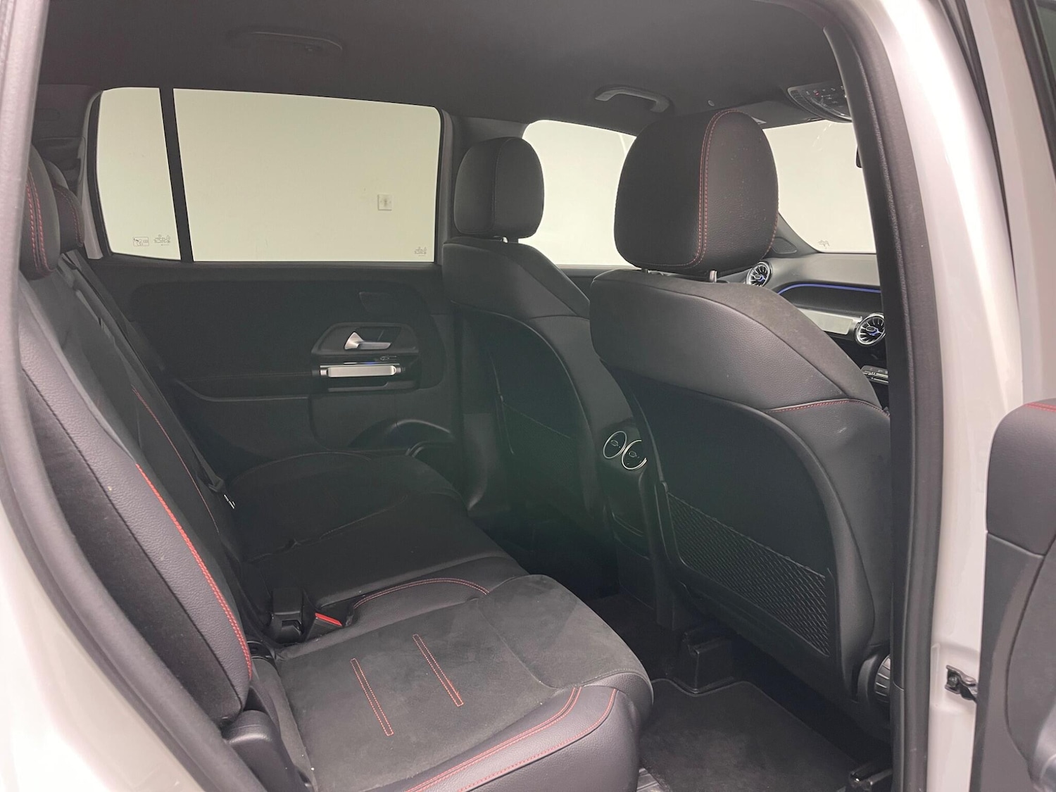 Used Mercedes-Benz GLB 2024 for sale - 76389129: Photo 11