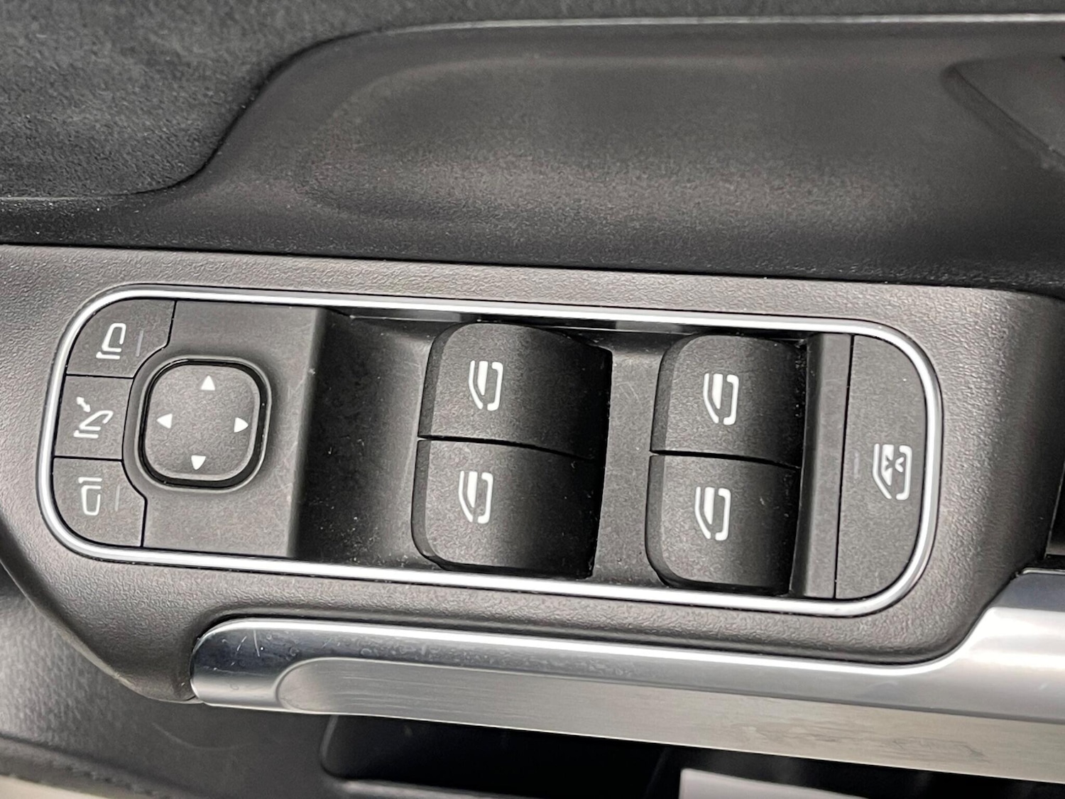 Used Mercedes-Benz GLB 2024 for sale - 76389129: Photo 22