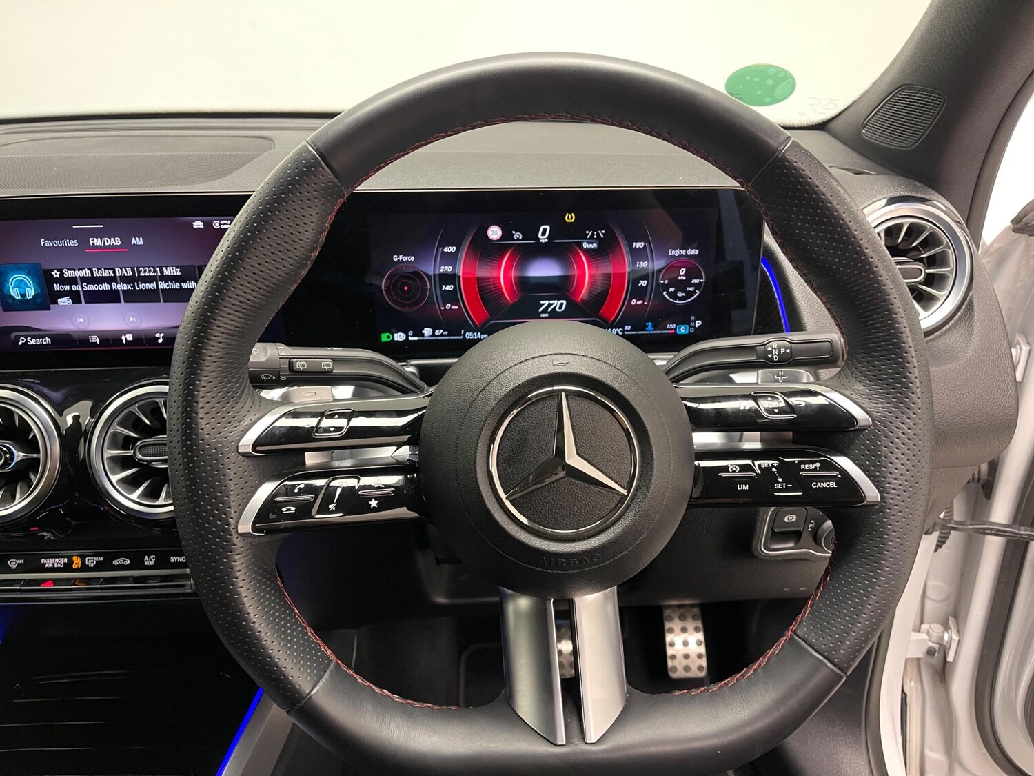 Used Mercedes-Benz GLB 2024 for sale - 76389129: Photo 31