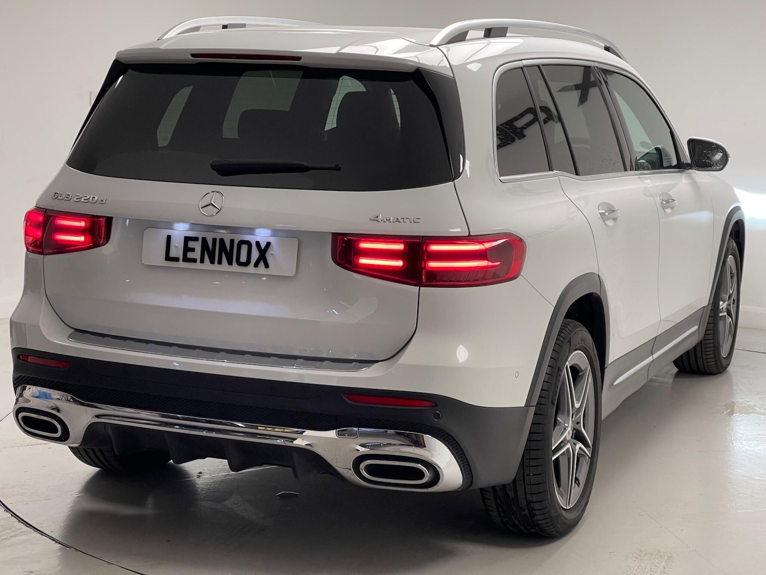 Used Mercedes-Benz GLB 2024 for sale - 76389129: Photo 6