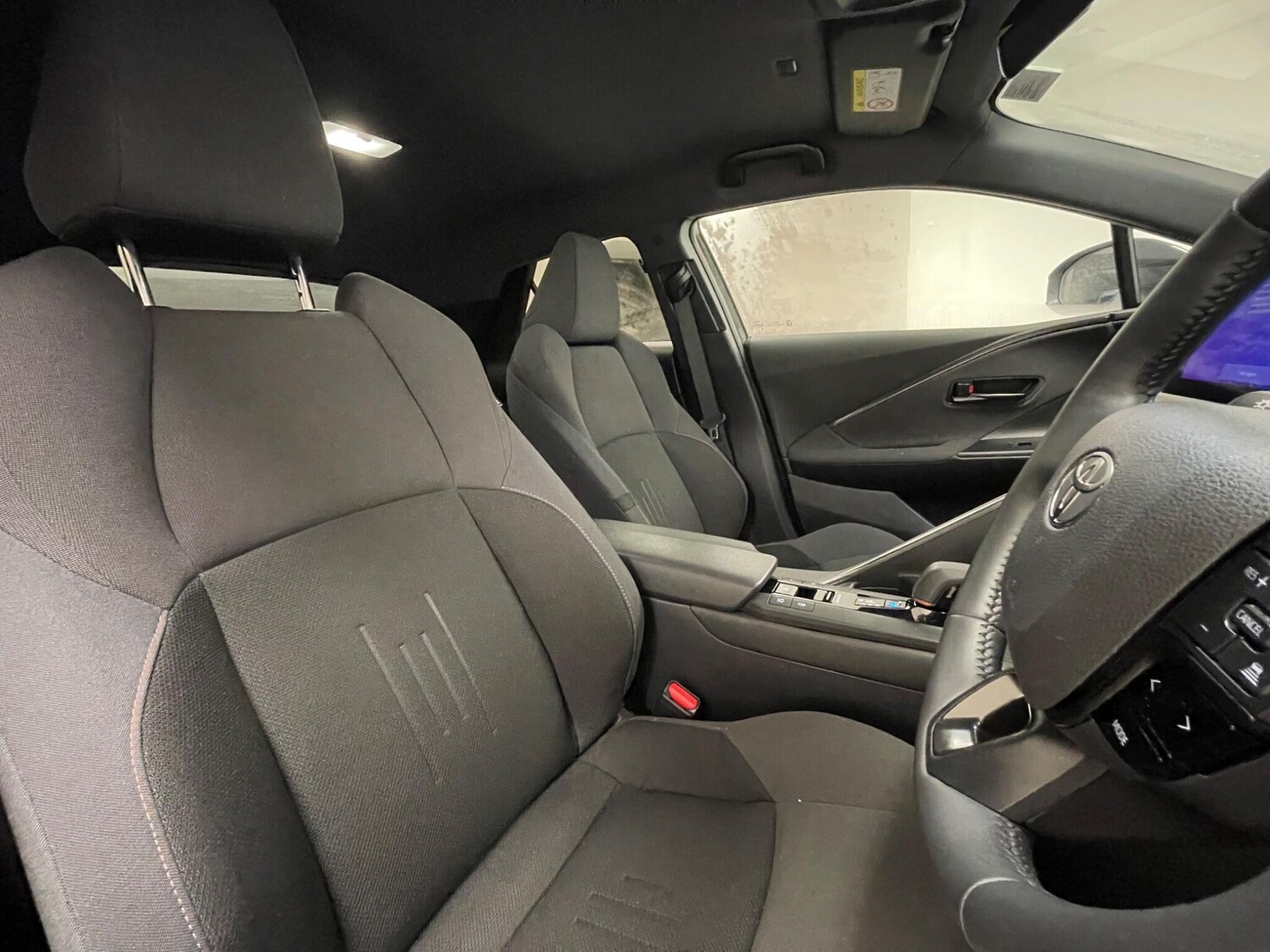 Used Toyota C-HR 2024 for sale - 77574759: Photo 12