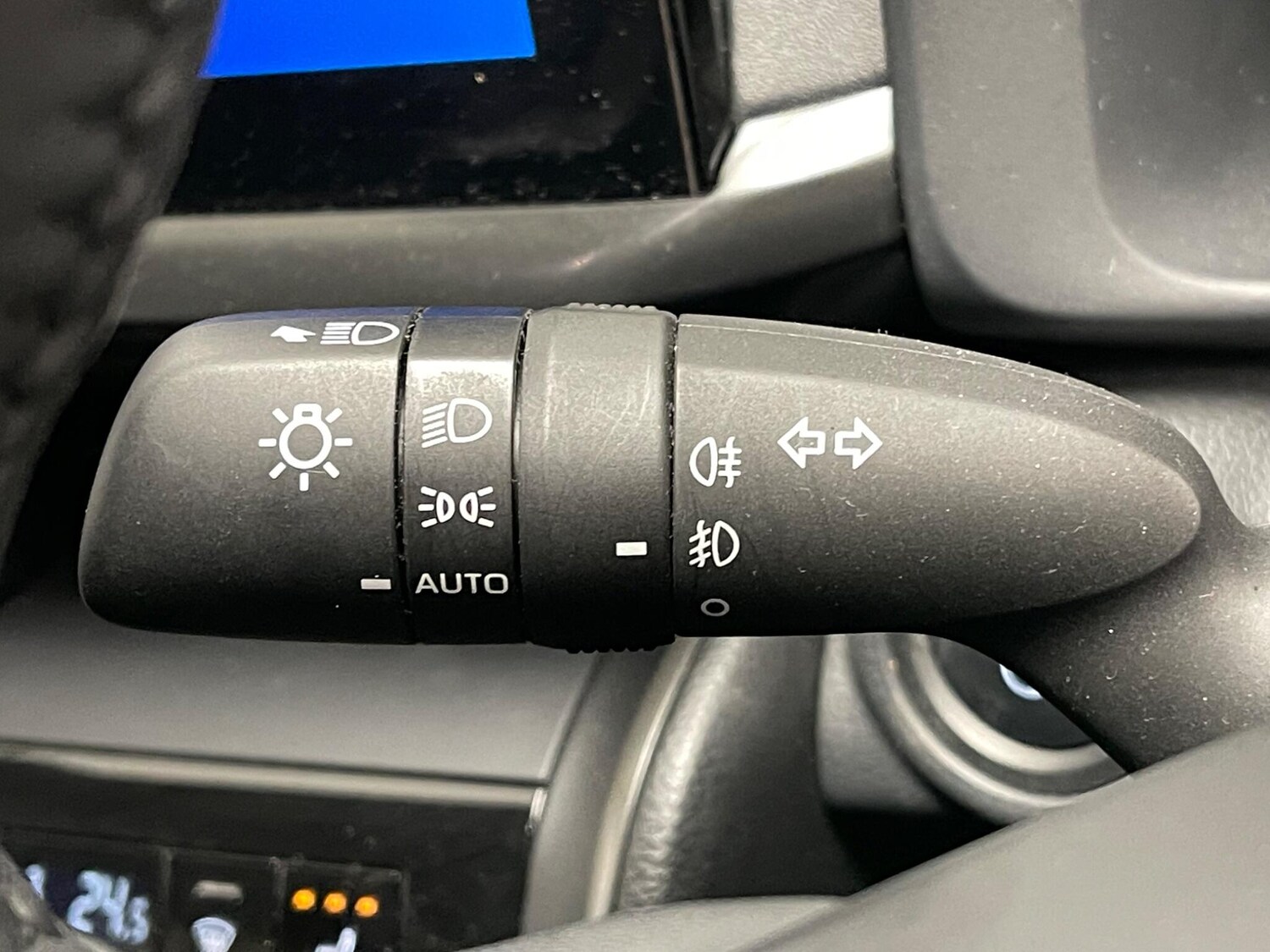 Used Toyota C-HR 2024 for sale - 77574759: Photo 16