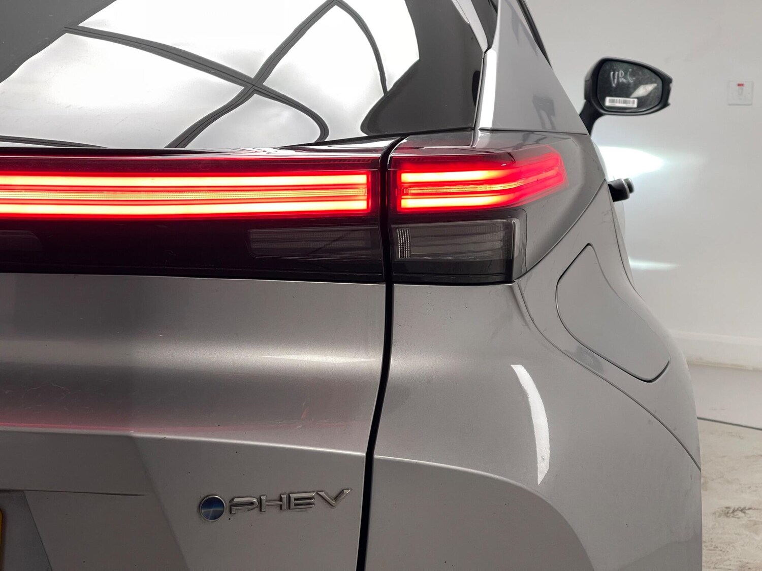 Used Toyota C-HR 2024 for sale - 77574759: Photo 31