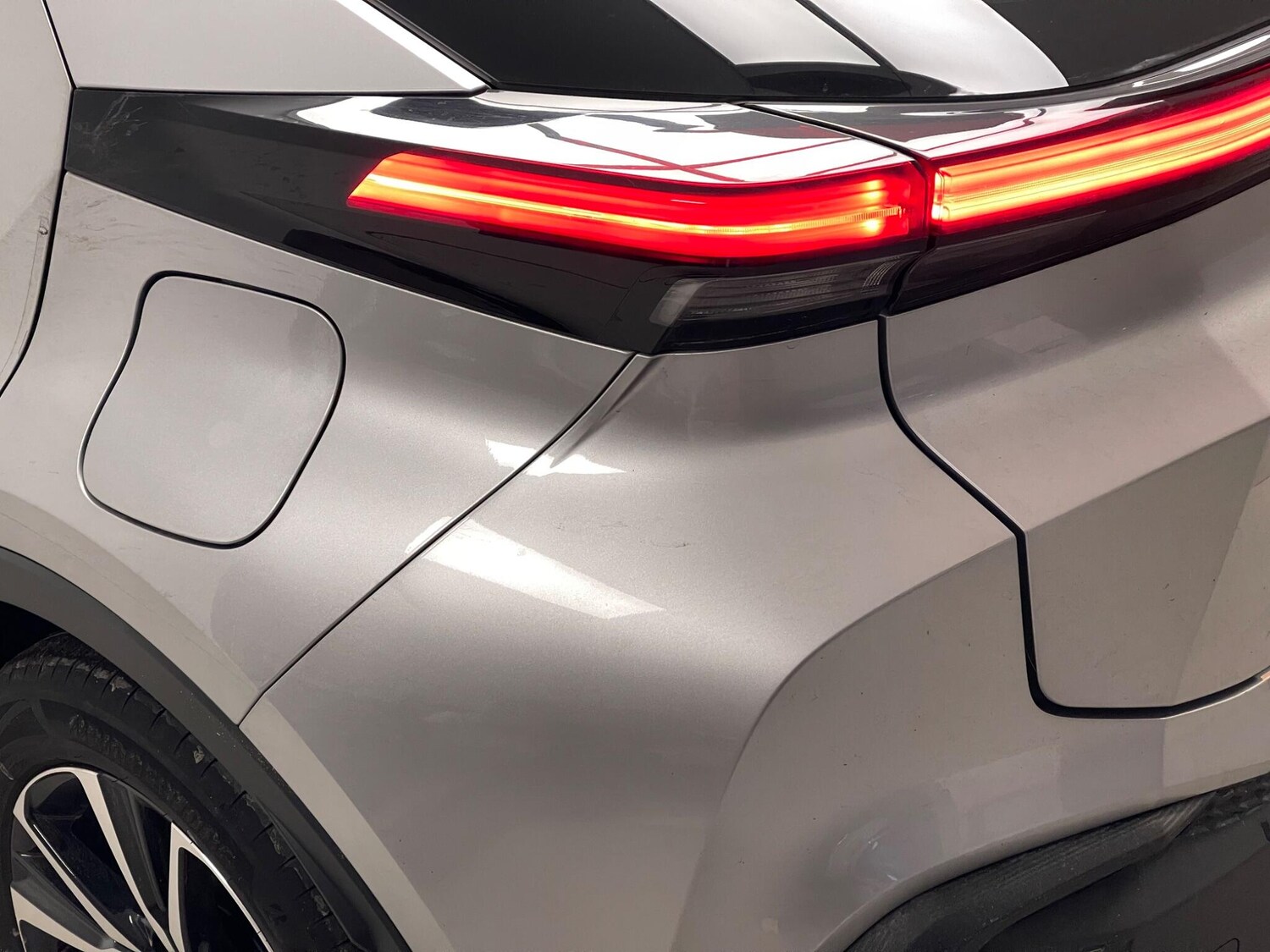 Used Toyota C-HR 2024 for sale - 77574759: Photo 39