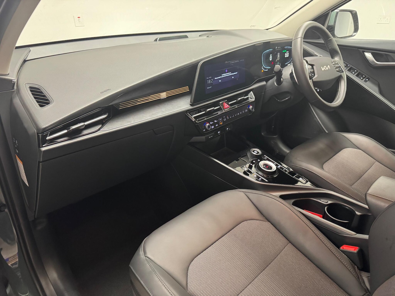 Used Kia Niro 2024 for sale - 77908636: Photo 9