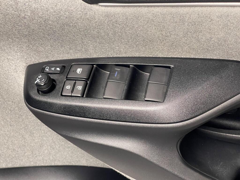 Used Toyota Yaris 2020 for sale - 76597466: Photo 11