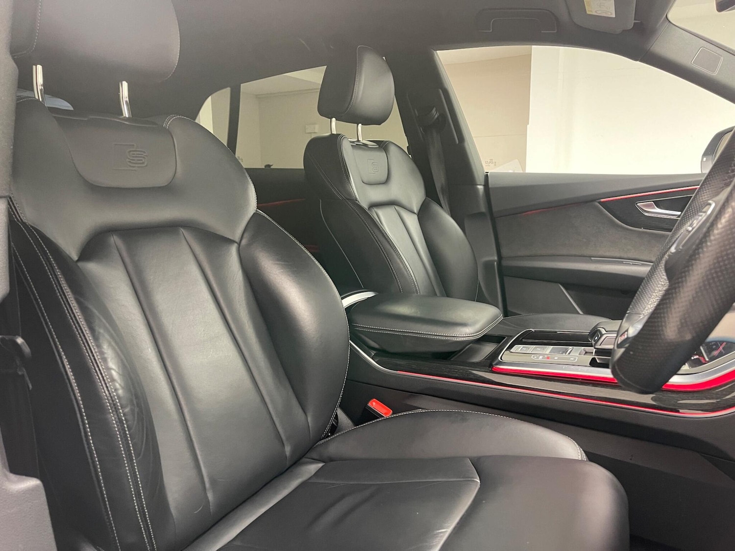 Used Audi Q8 2021 for sale - 76389353: Photo 12