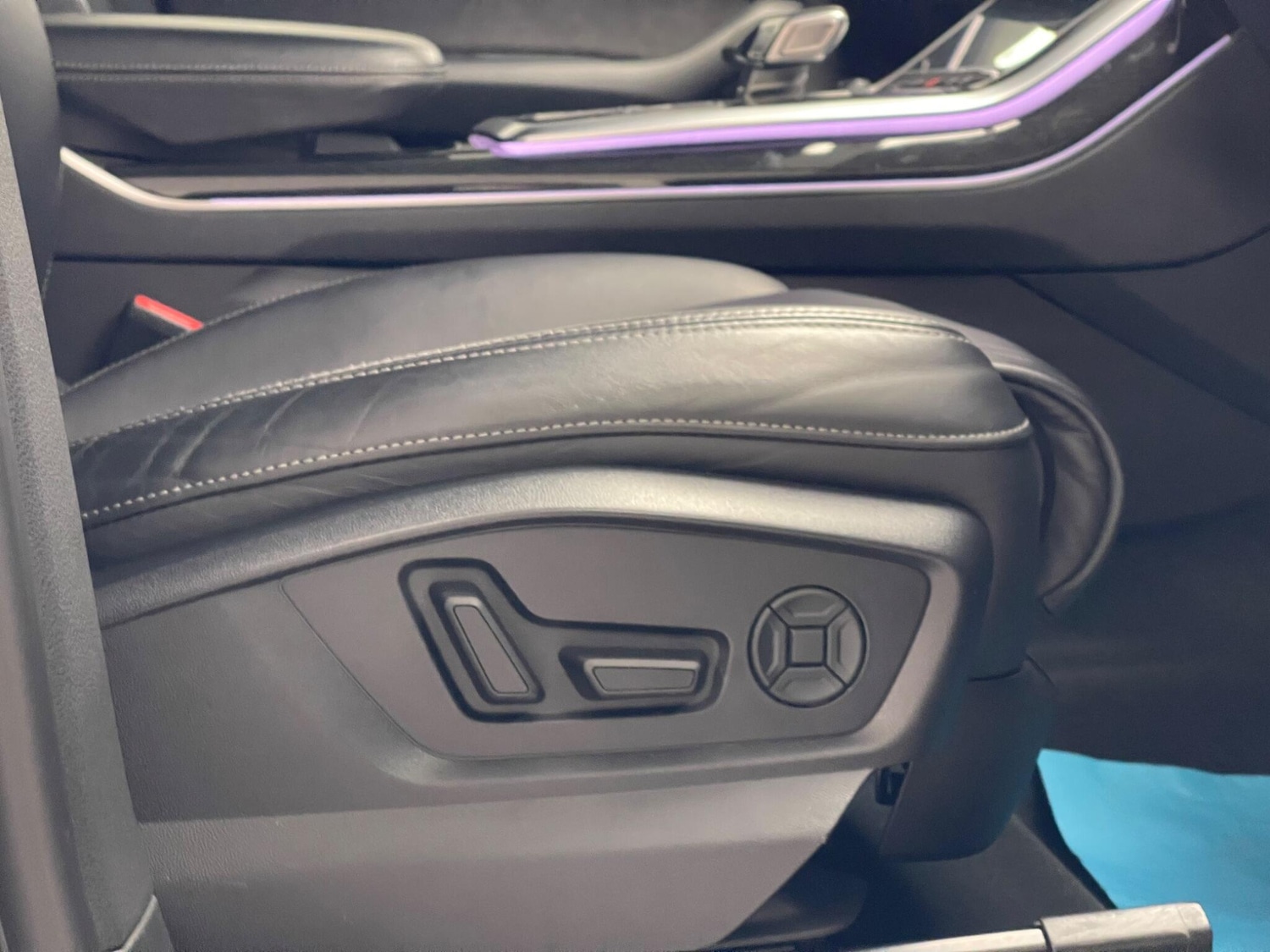 Used Audi Q8 2021 for sale - 76389353: Photo 23