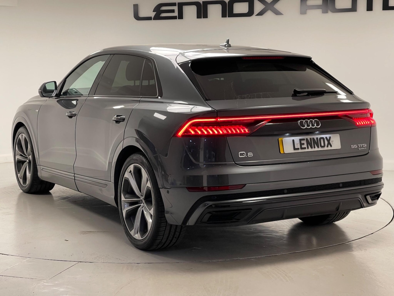 Used Audi Q8 2021 for sale - 76389353: Photo 4