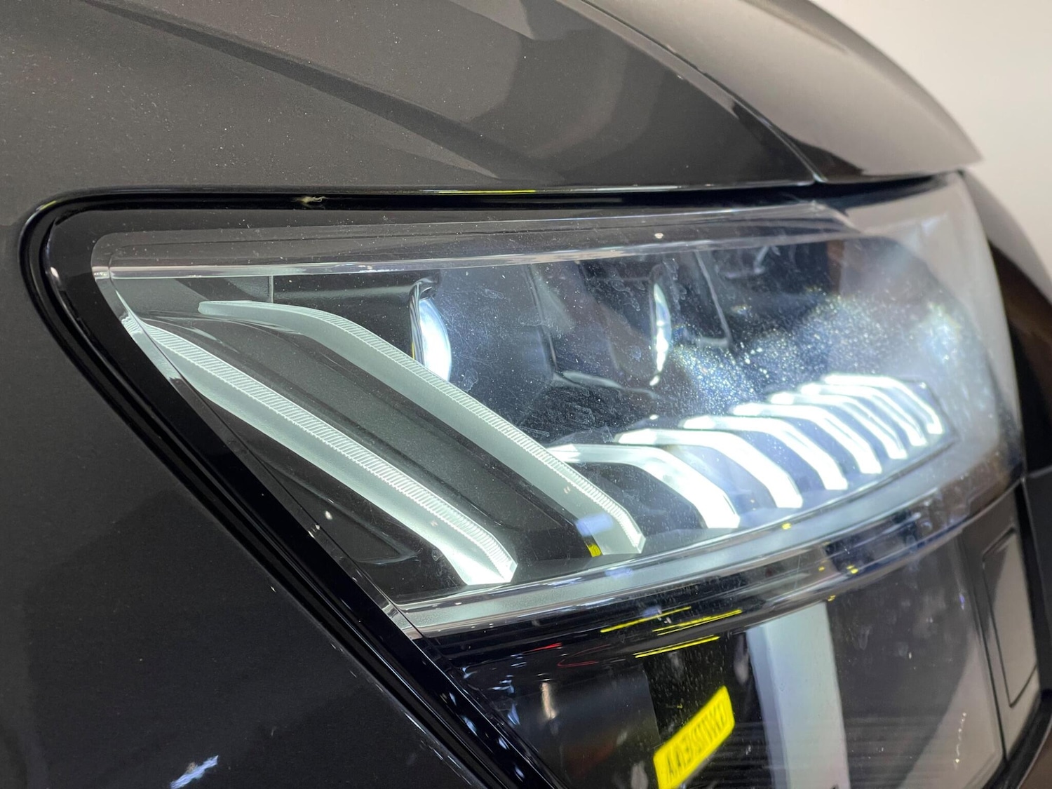 Used Audi Q8 2021 for sale - 76389353: Photo 43