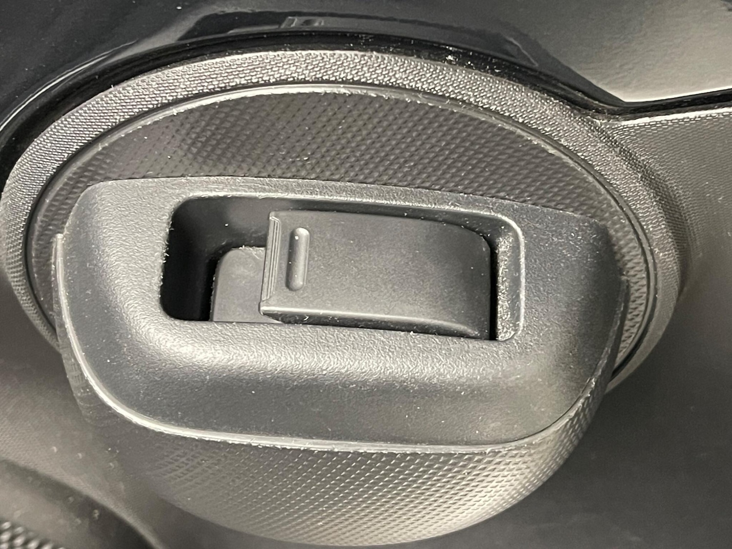 Used Peugeot 107 2012 for sale - 76389246: Photo 15