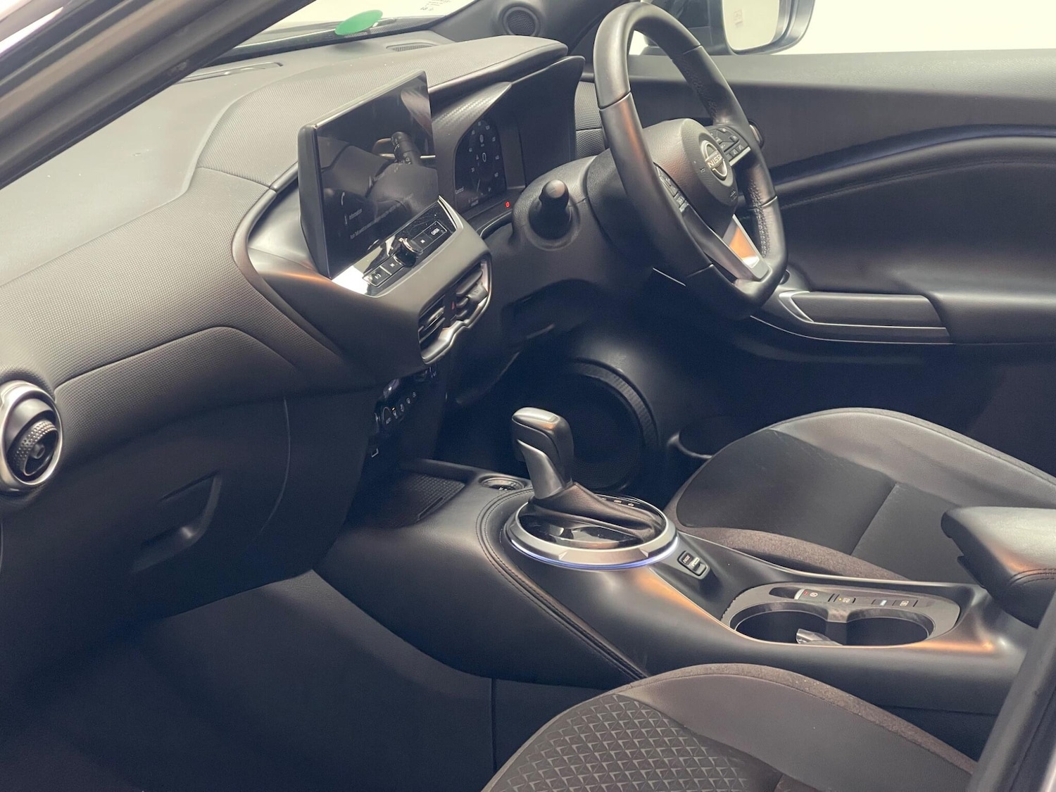 Used Nissan Juke 2024 for sale - 77120798: Photo 8