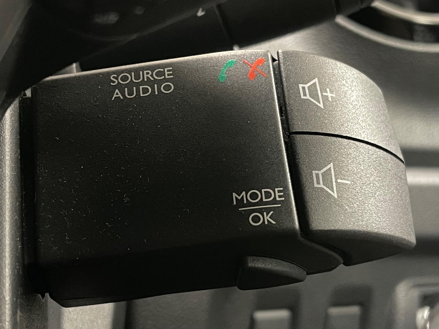 Used Renault Captur 2016 for sale - 77573966: Photo 15