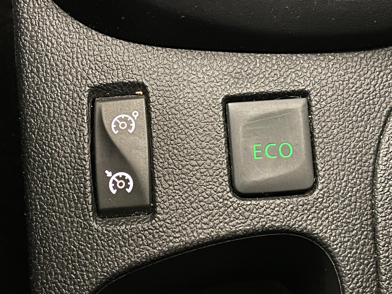 Used Renault Captur 2016 for sale - 77573966: Photo 16