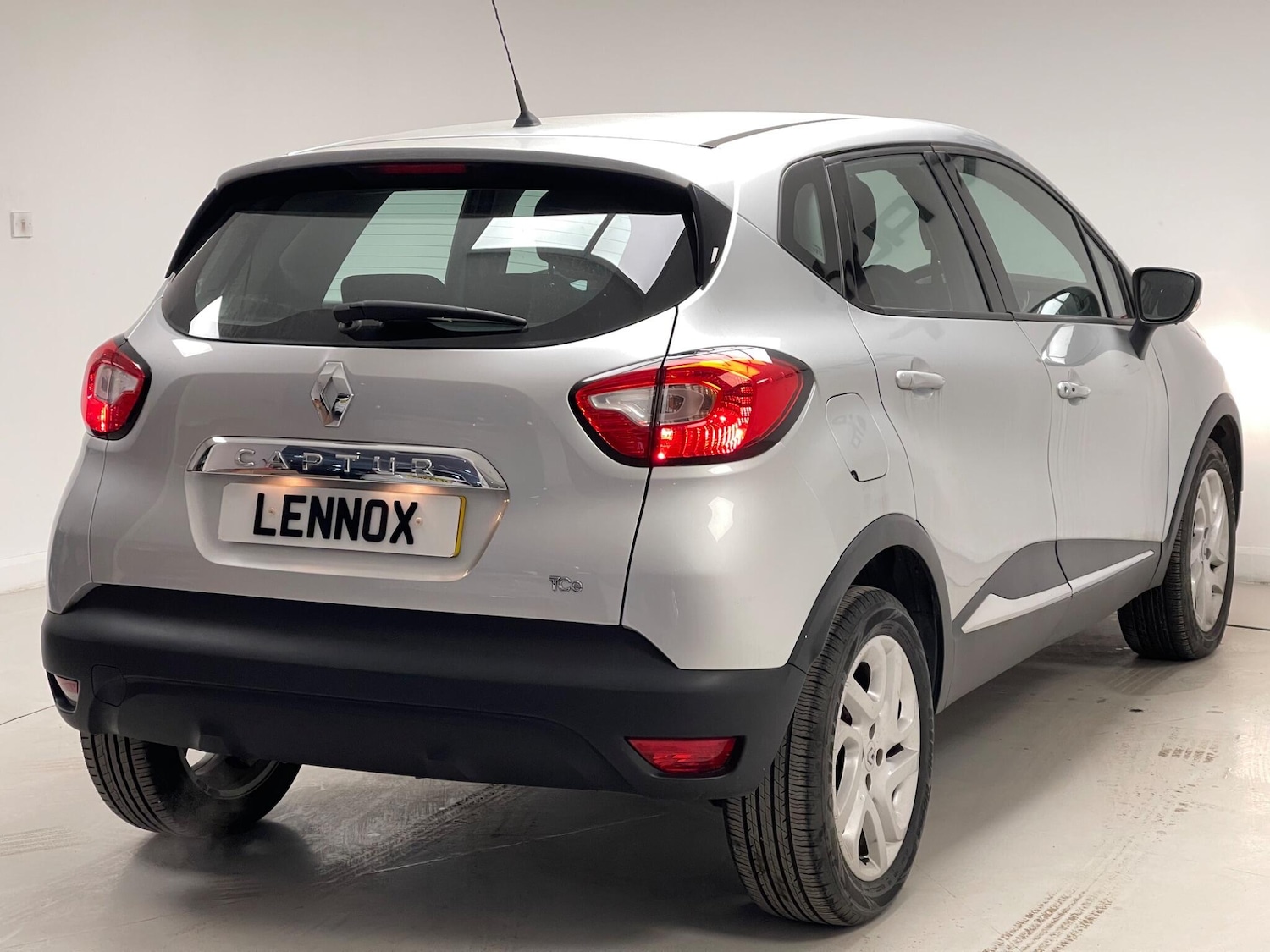 Used Renault Captur 2016 for sale - 77573966: Photo 6