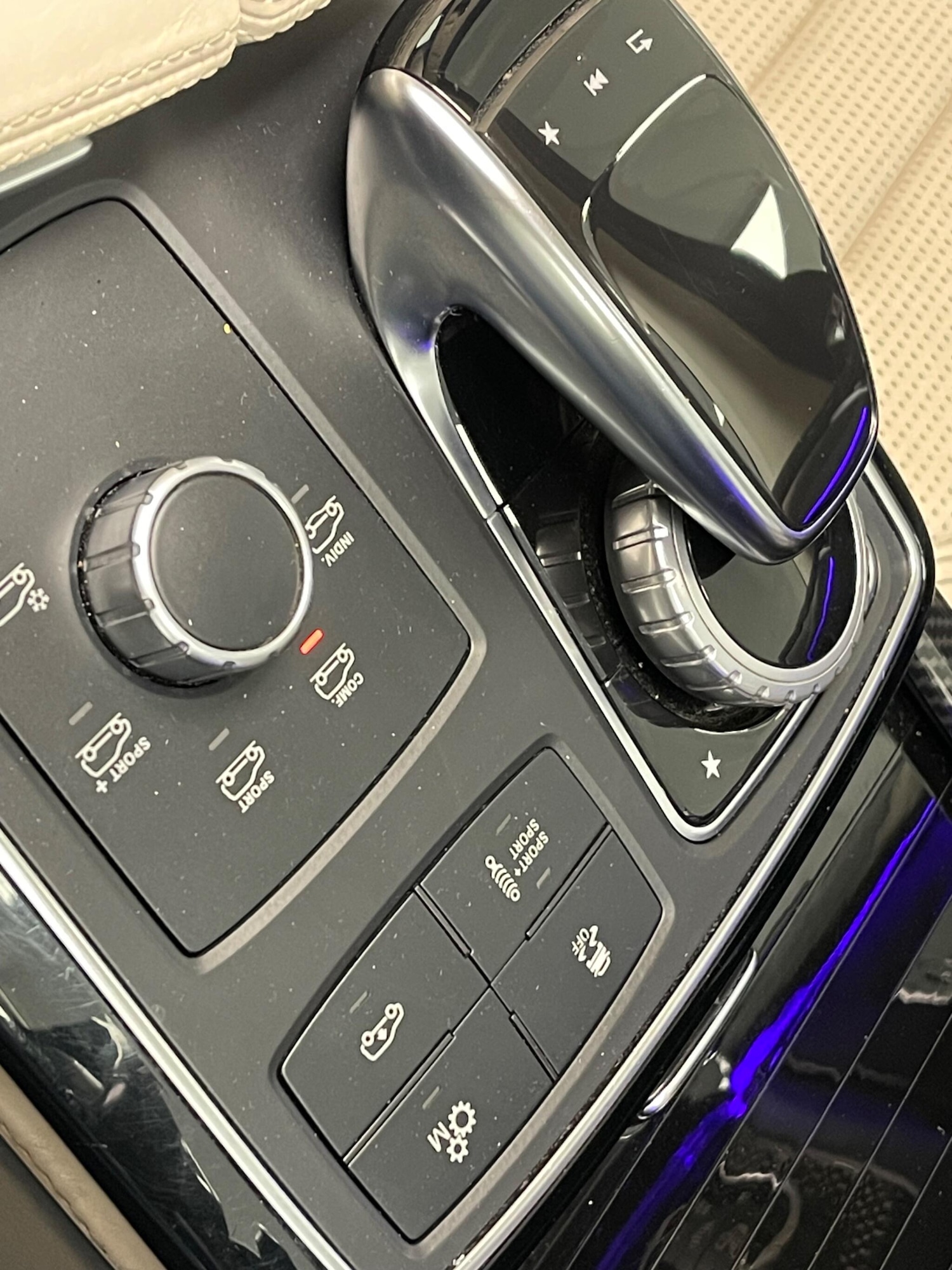 Used Mercedes-Benz GLS for sale - 77050171: Photo 21