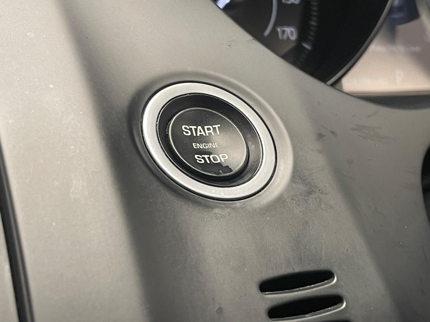 Used Jaguar E-Pace 2020 for sale - 76457085: Photo 18