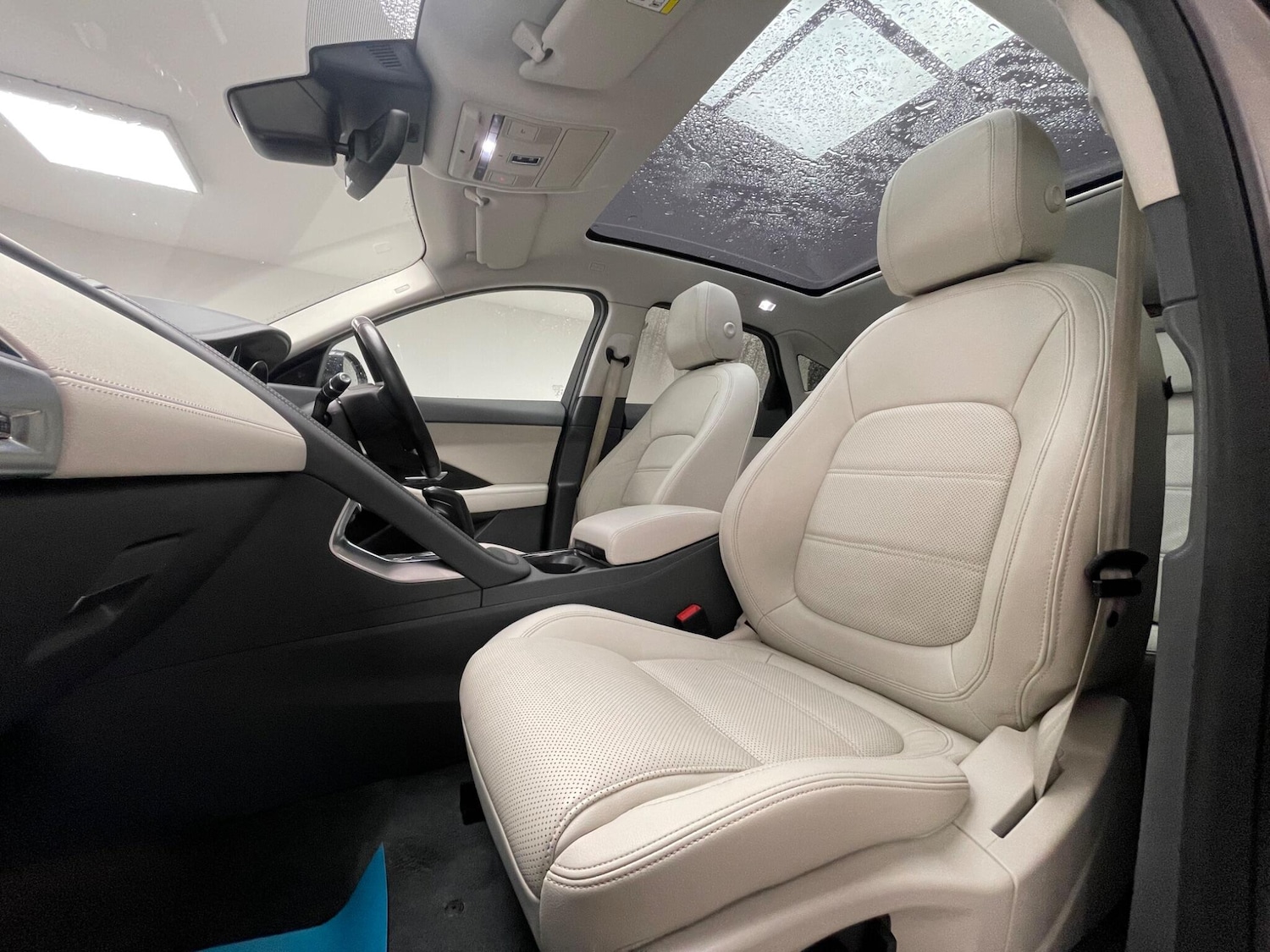 Used Jaguar E-Pace 2020 for sale - 76457085: Photo 35