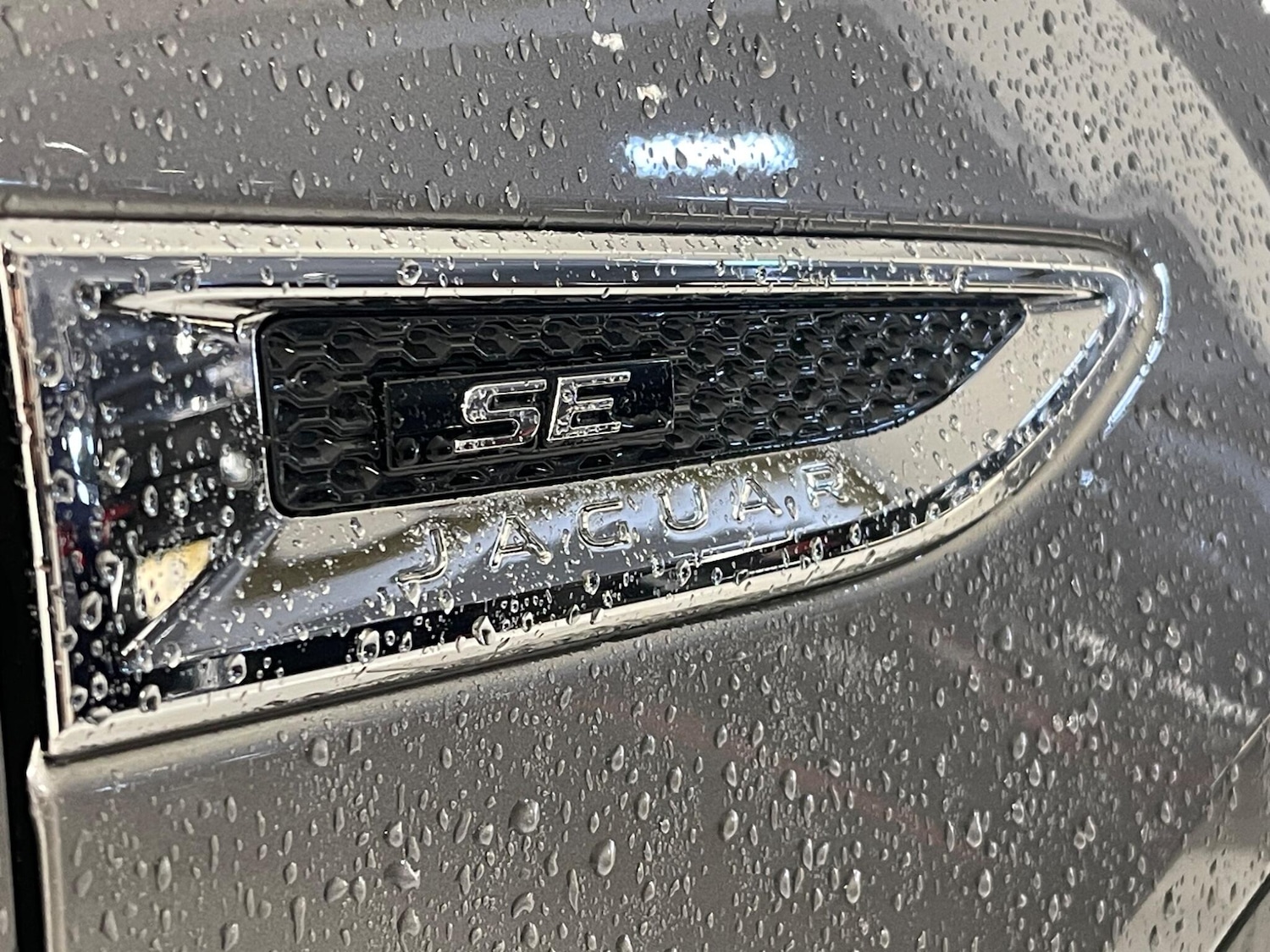 Used Jaguar E-Pace 2020 for sale - 76457085: Photo 39