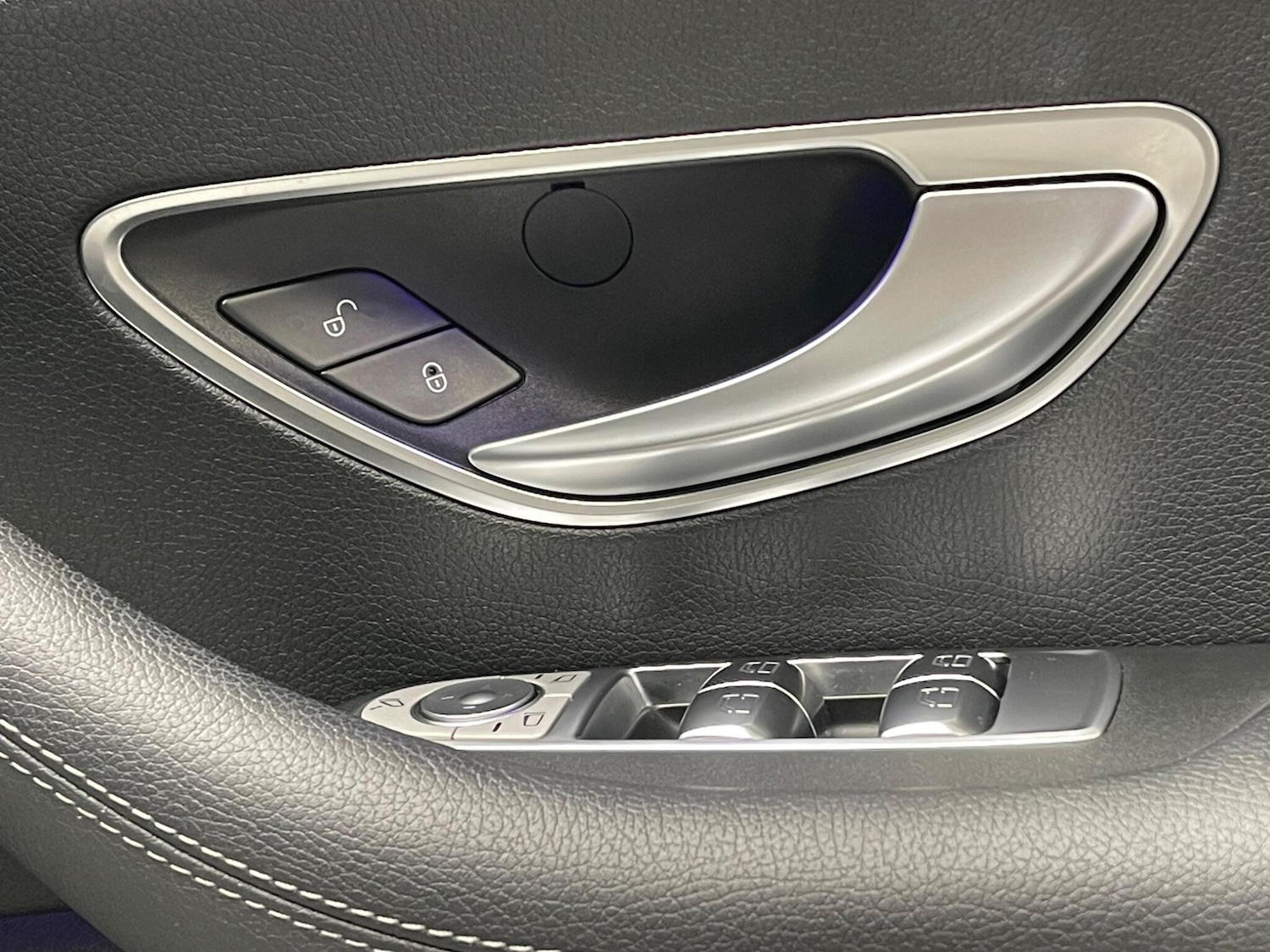 Used Mercedes-Benz E Class 2020 for sale - 76175098: Photo 17