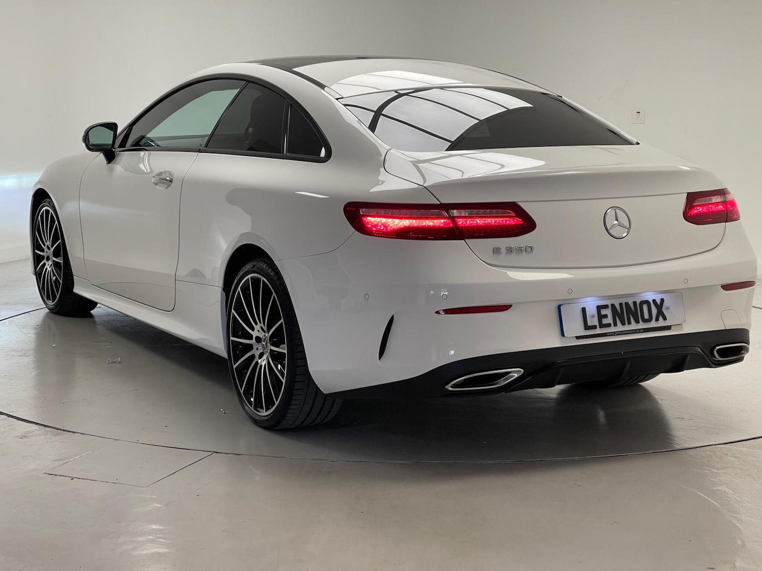 Used Mercedes-Benz E Class 2020 for sale - 76175098: Photo 4