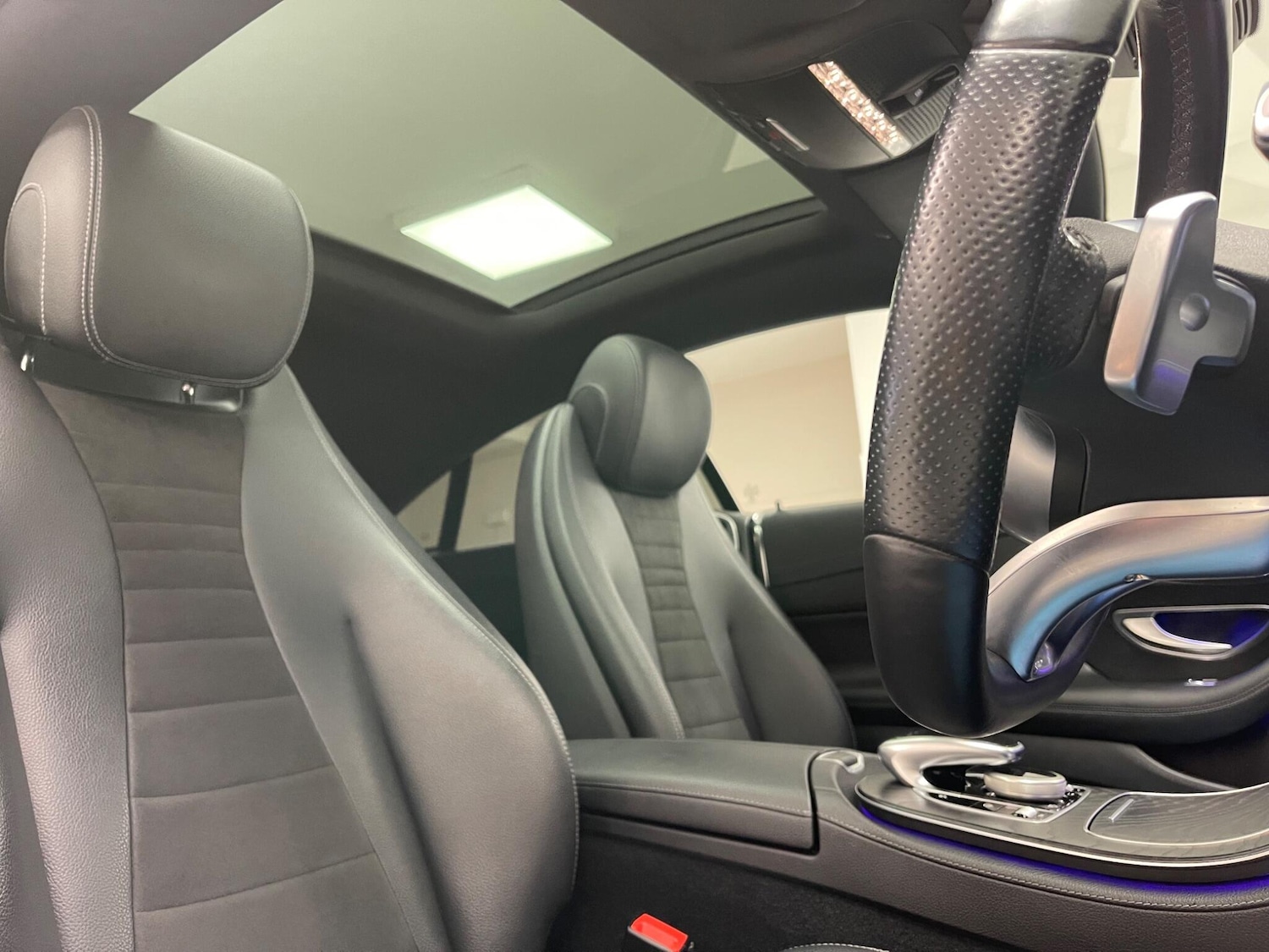 Used Mercedes-Benz E Class 2020 for sale - 76175098: Photo 9