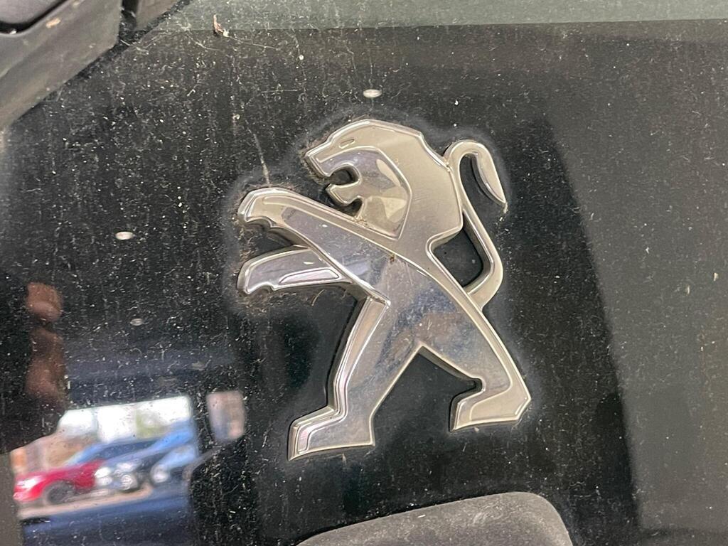 Used Peugeot 107 2012 for sale - 76913054: Photo 18