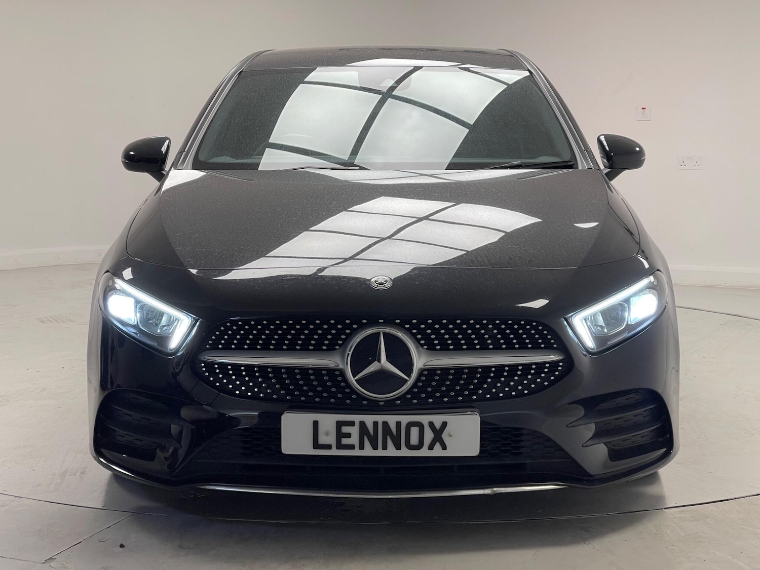 Used Mercedes-Benz A-Class 2019 for sale - 76473584: Photo 2