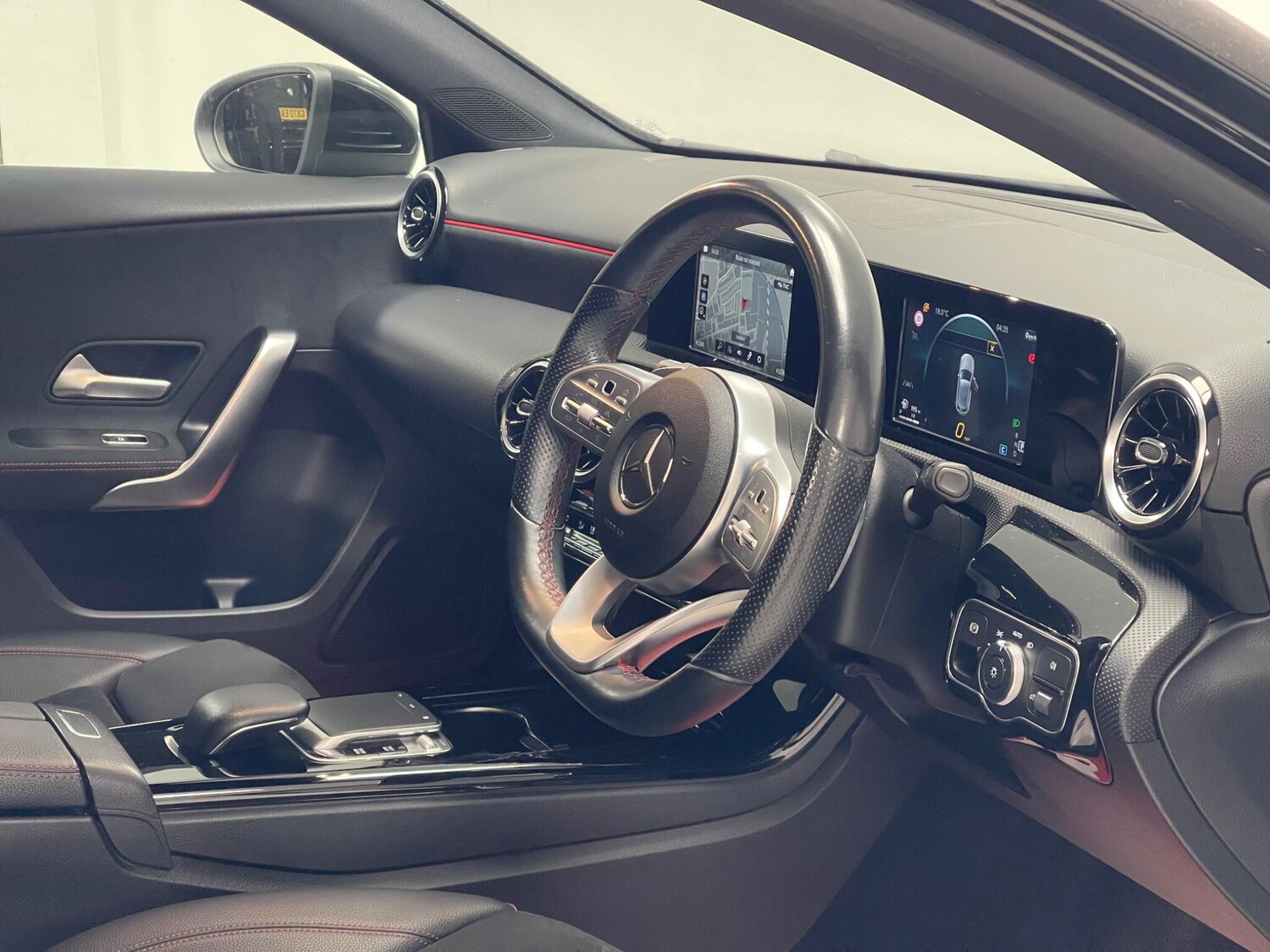 Used Mercedes-Benz A-Class 2019 for sale - 76473584: Photo 5