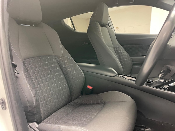 Used Toyota C-HR 2022 for sale - 76137914: Photo 11