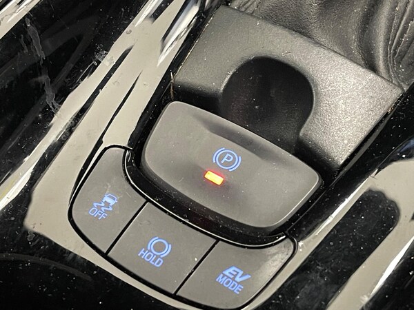 Used Toyota C-HR 2022 for sale - 76137914: Photo 17