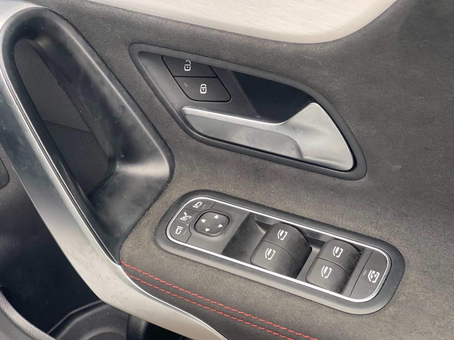 Used Mercedes-Benz CLA 2023 for sale - 77612600: Photo 37