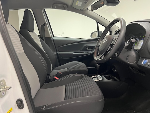 Used Toyota Yaris 2018 for sale - 75687862: Photo 10