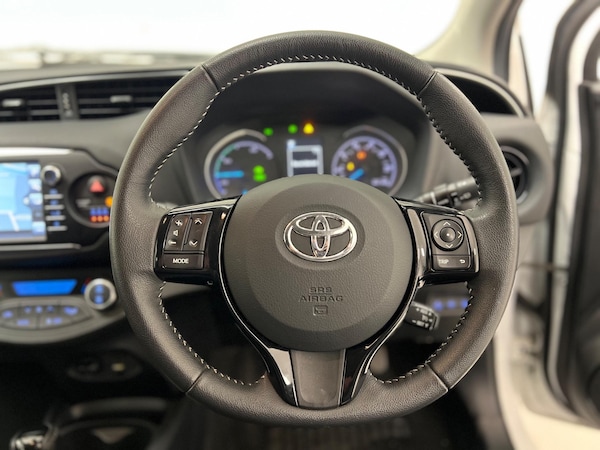 Used Toyota Yaris 2018 for sale - 75687862: Photo 27
