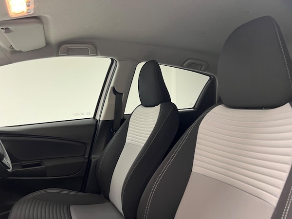 Used Toyota Yaris 2018 for sale - 75687862: Photo 28