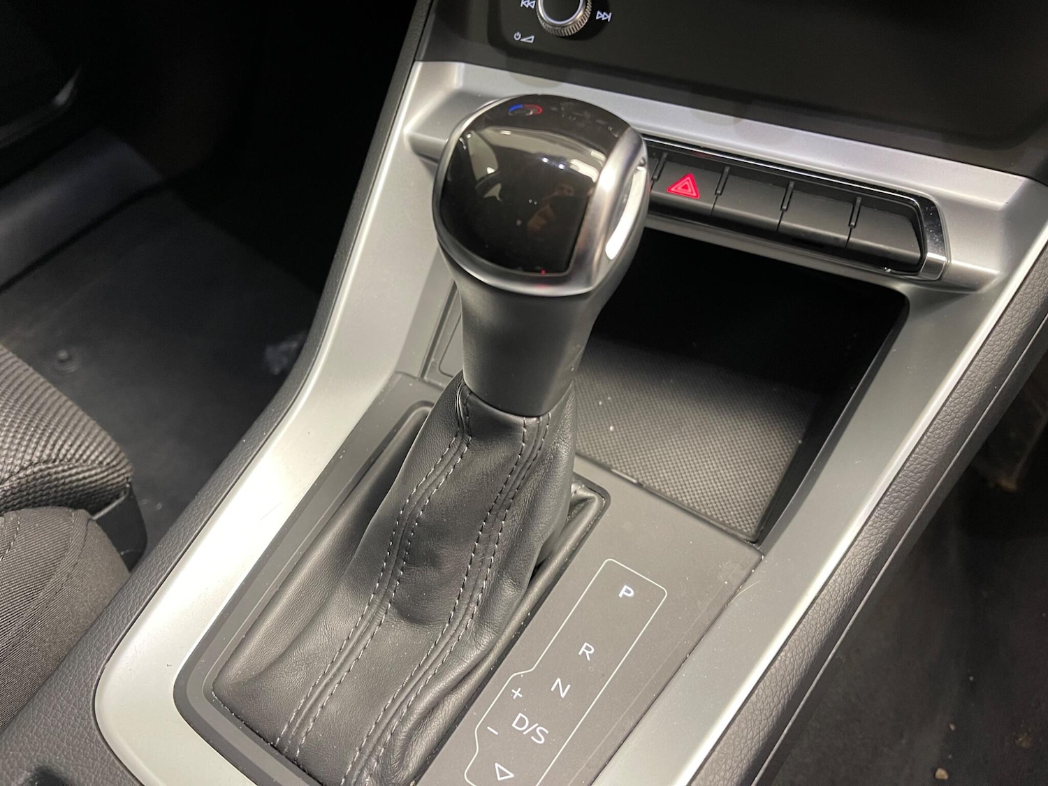 Used Audi Q3 2019 for sale - 76179460: Photo 9