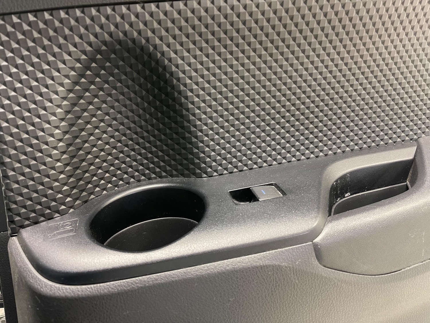 Used Toyota C-HR 2022 for sale - 76498925: Photo 32