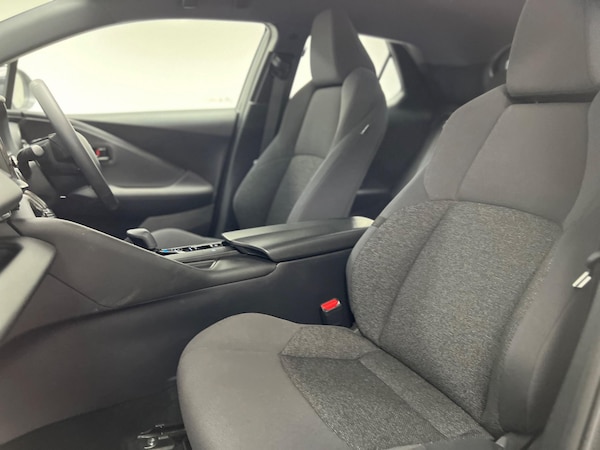 Used Toyota C-HR 2024 for sale - 74851840: Photo 24