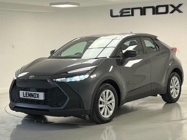 Used Toyota C-HR 2024 for sale - 74851840: Photo 3