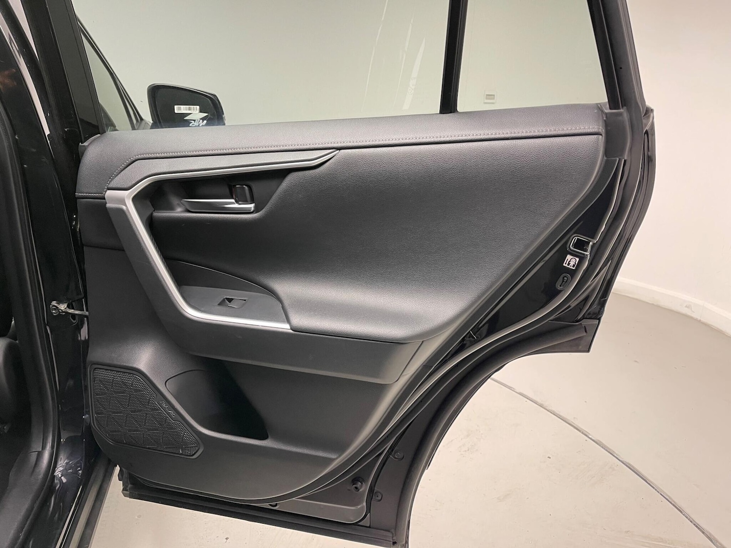 Used Toyota RAV4 2020 for sale - 76059216: Photo 19