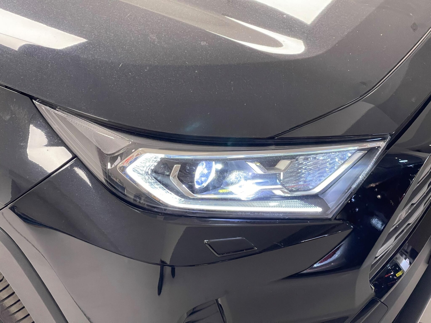 Used Toyota RAV4 2020 for sale - 76059216: Photo 30